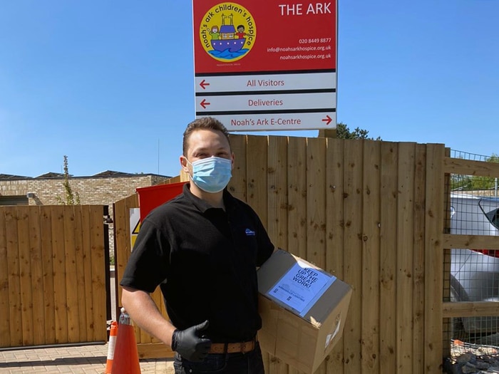 During the outbreak, TICARE Medical, free of charge, donated medical protection products to charities！